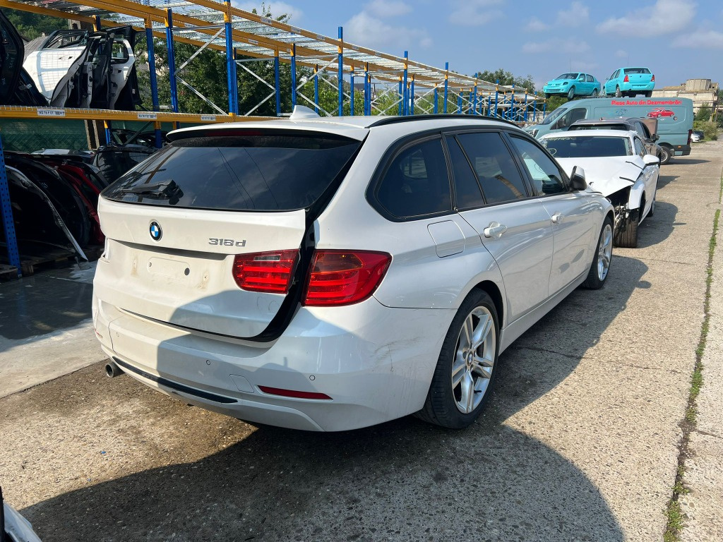 Dezmembrez BMW F30/F31