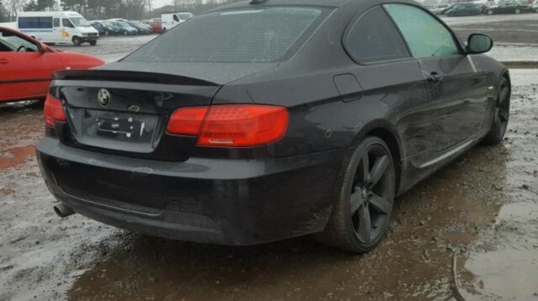 Dezmembrez Bmw seria 3 coupe (E92), 320d