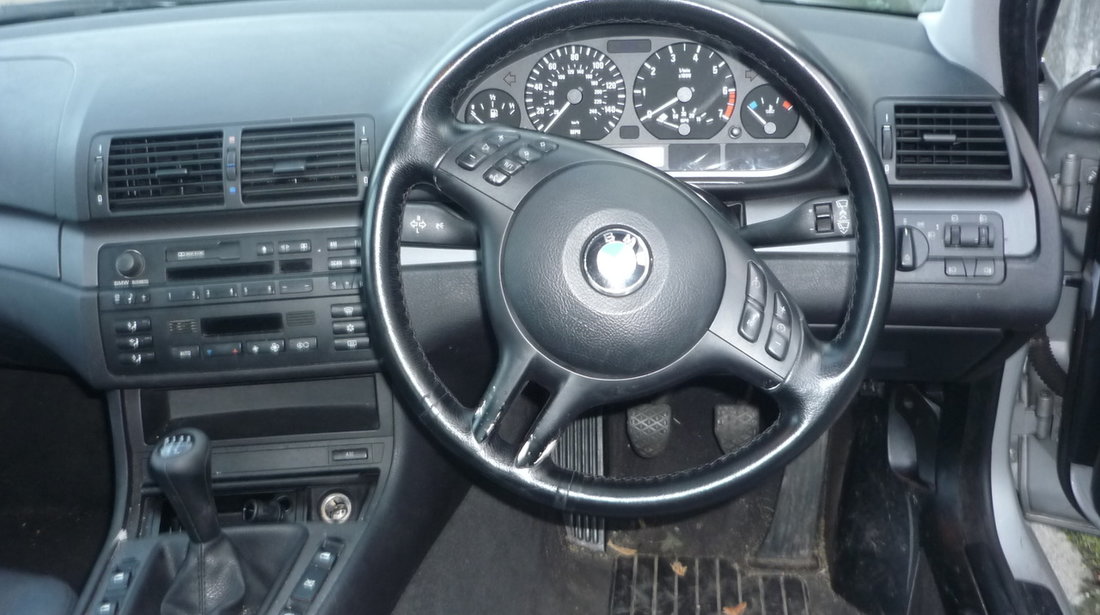 Dezmembrez BMW Seria 3 E46, 316i, 1.8i, facelift, an 2001