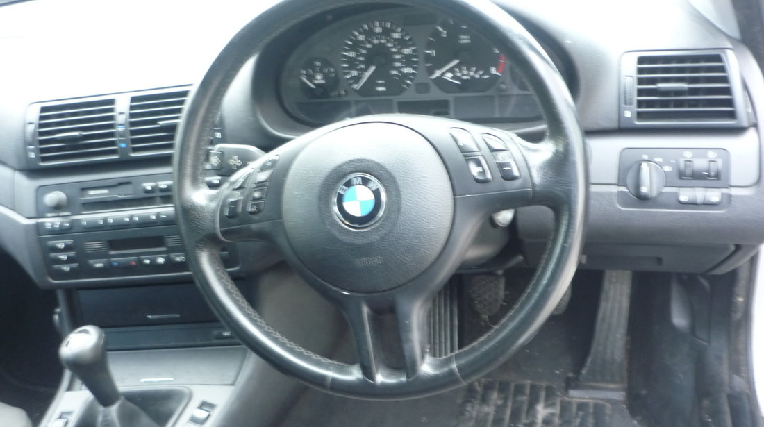 Dezmembrez BMW seria 3 E46, 320D, 150cp, an 2003, facelift, combi