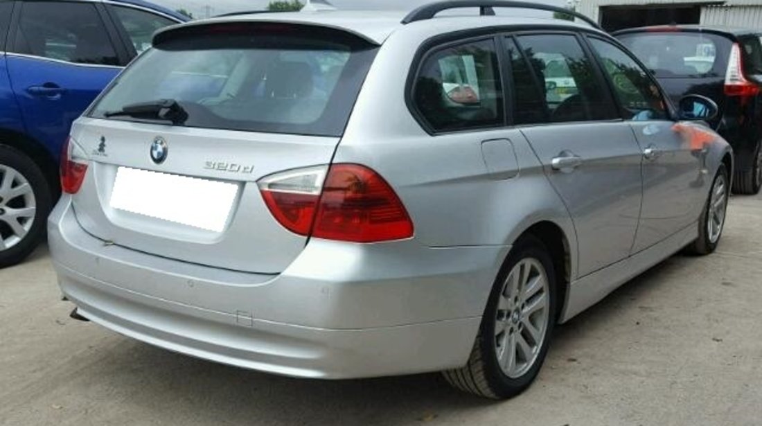 Dezmembrez BMW Seria 3 E91 320 D, an fabr. 2005