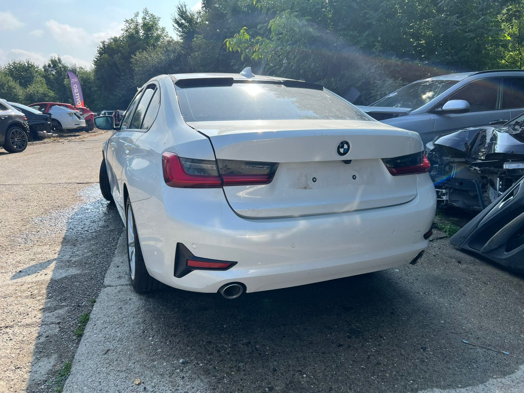 Dezmembrez BMW Seria 3 G20 2022