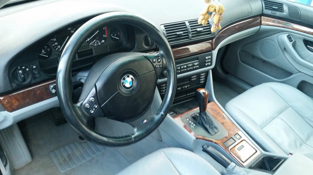 Dezmembrez bmw seria 5 e39,530d,automat,touring,PARC DEZMEMBRARI-PIESE BMW E39 TOATE MODELELE