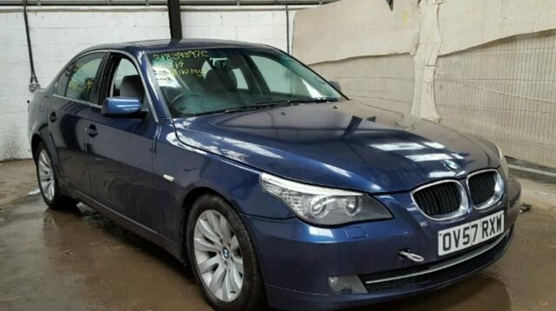 Dezmembrez Bmw seria 5 (E60), 520d