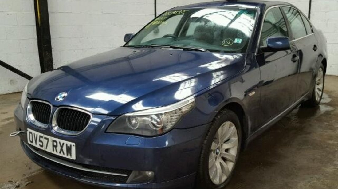 Dezmembrez Bmw seria 5 (E60), 520d