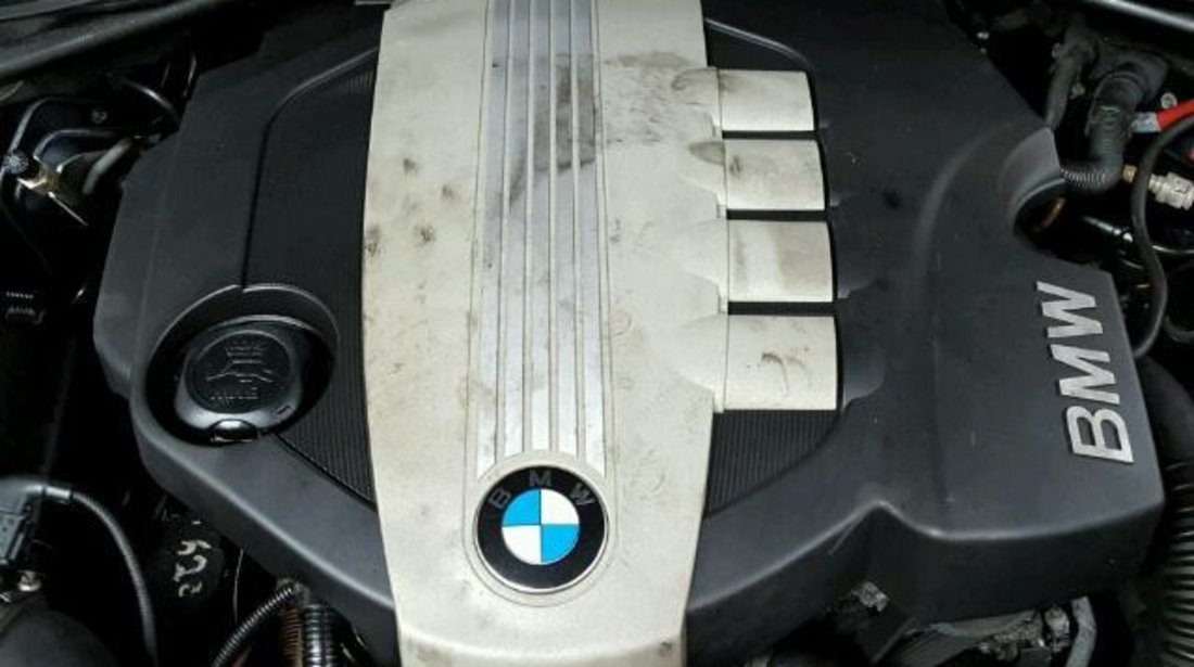 Dezmembrez Bmw seria 5 (E60), 520d