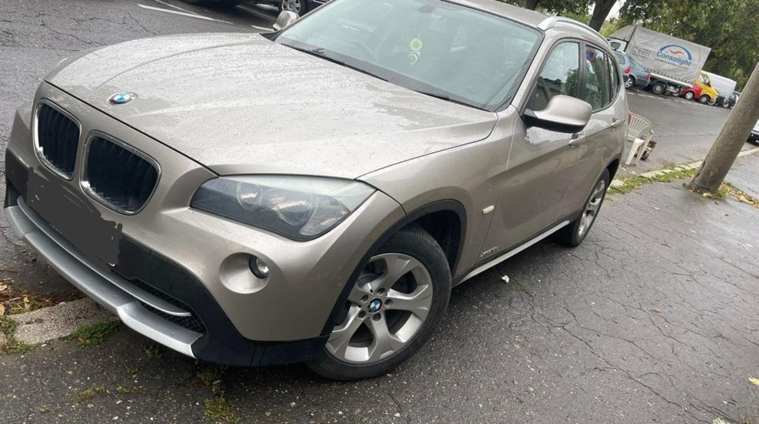 Dezmembrez BMW X1 2011 x-drive 4x4 e84 2.0 d