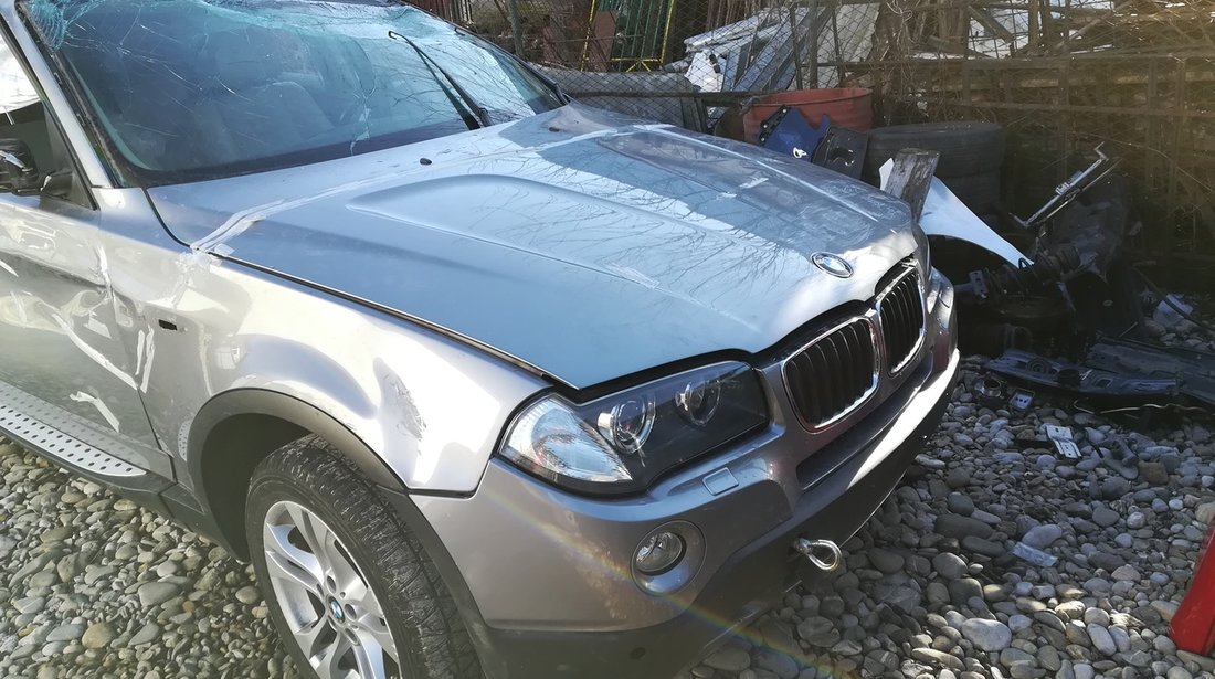 dezmembrez Bmw X3 2.0 130 kw cod motor N47d20A din 2008