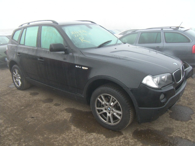 Dezmembrez Bmw X3 2.0 d