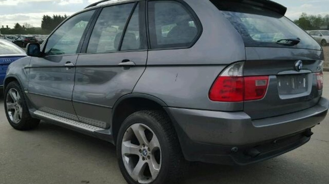 Dezmembrez Bmw X5 530d E53