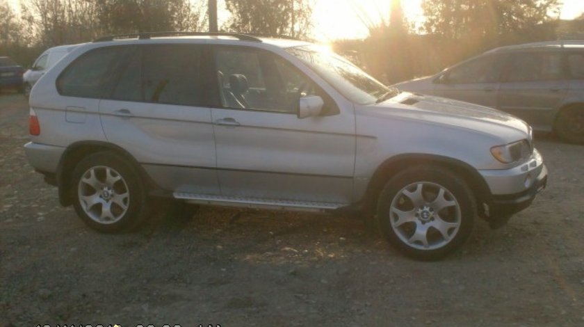 Dezmembrez BMW X5 E53