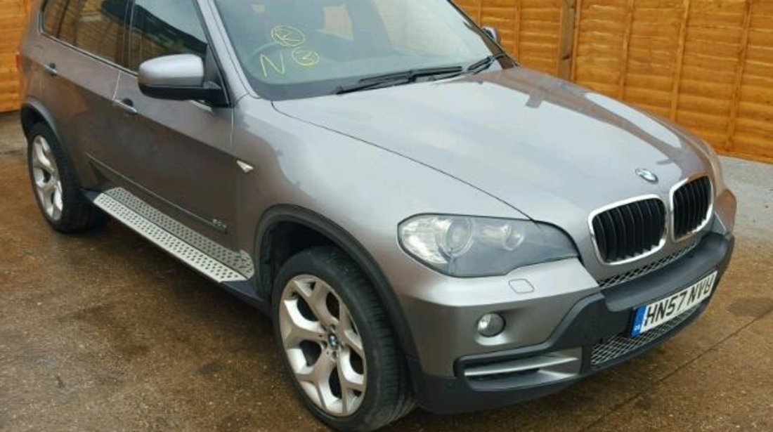 Dezmembrez Bmw X5 E70 530d