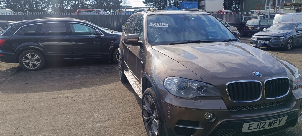 Dezmembrez Bmw X5 (E70) [Fabr 2007-2013]