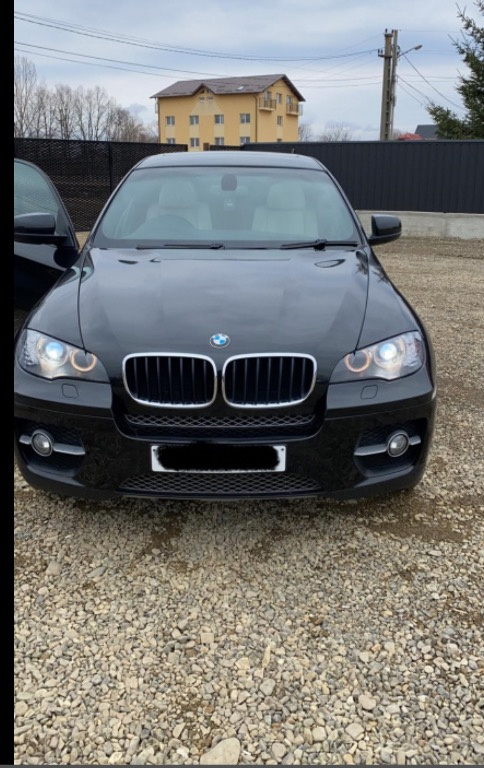 Dezmembrez BMW x6 e71 in stare foarte buna
