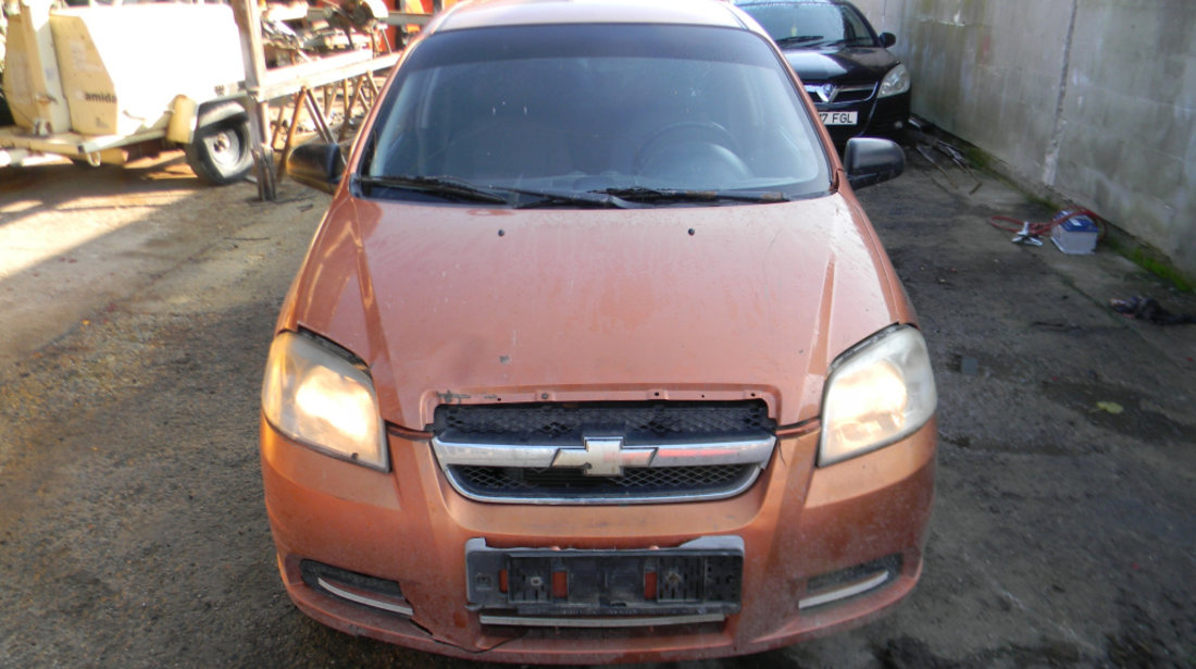 Dezmembrez Chevrolet AVEO T250 2003 - 2011 1.2 Benzina