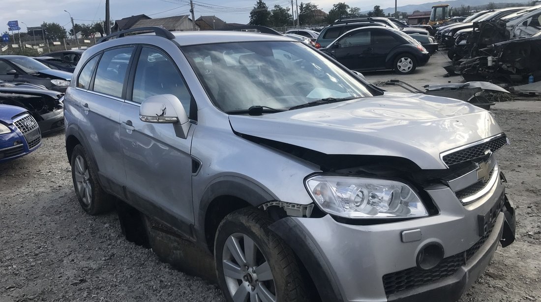 Dezmembrez Chevrolet Captiva 2,0 VCDI 16V 2007