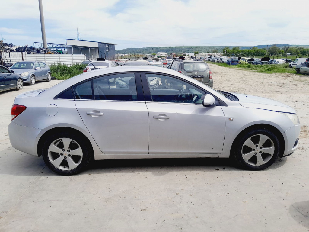 Dezmembrez Chevrolet Cruze (J300) [Fabr 2010-2016]