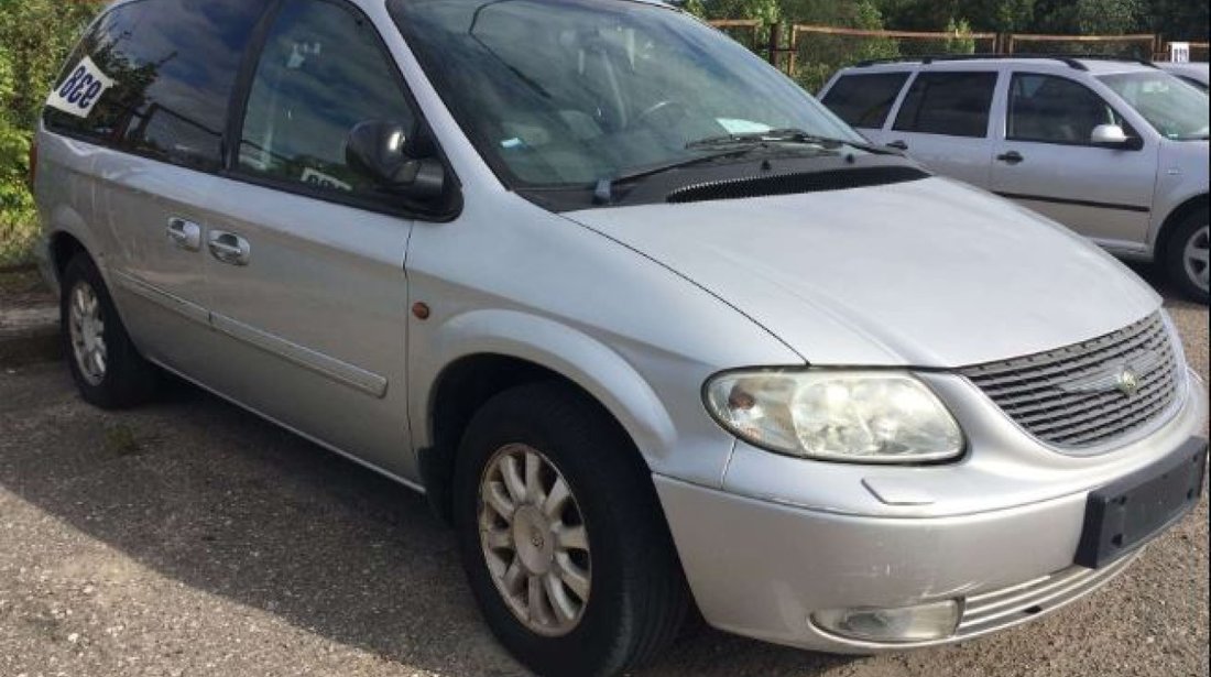 Dezmembrez Chrysler Voyager 2.5D CRD an fab 2003