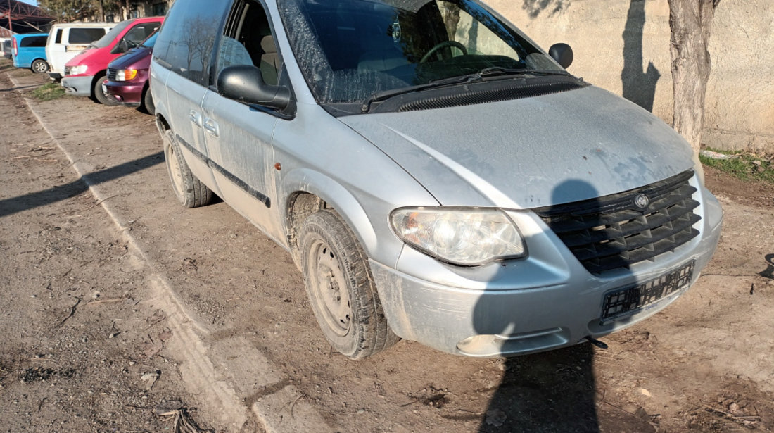 Dezmembrez Chrysler VOYAGER Mk 3 (RG, RS) 1999 - 2008 2.5 CRD ENJ ( CP: 141, KW: 105, CCM: 2499 ) Motorina