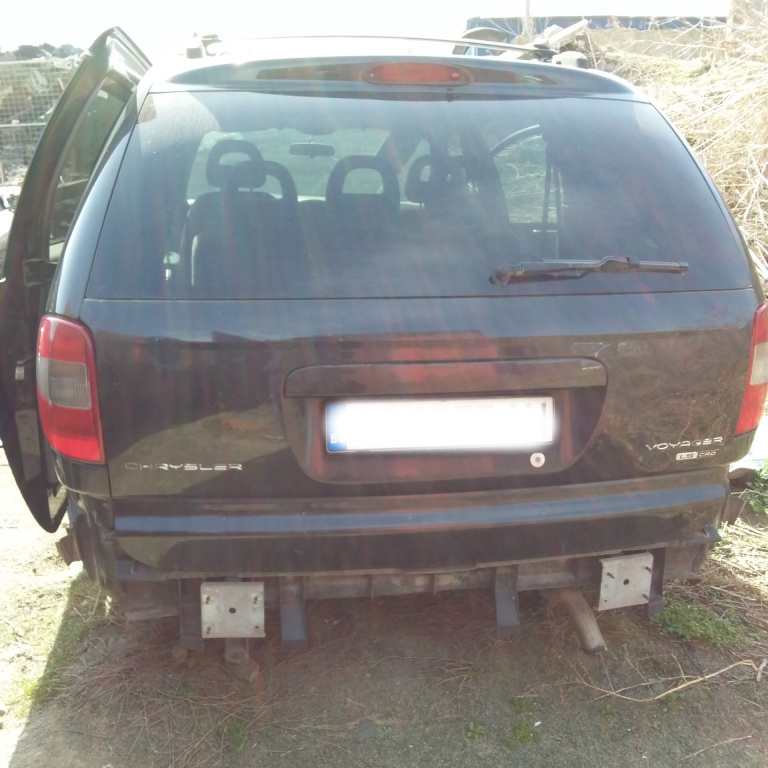 Dezmembrez Chrysler VOYAGER Mk 3 (RG, RS) 2001 - 2007 2.5 CRD Motorina