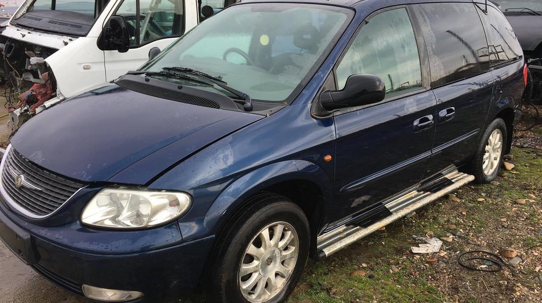 Dezmembrez Chrysler Voyager