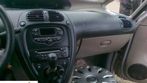 Dezmembrez Citroe Xsara Picasso 1 6i An 2001 Flans...