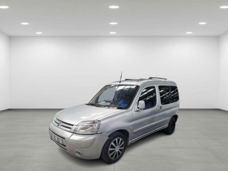 Dezmembrez Citroen Berlingo 1, 1.6 HDI, 9HX