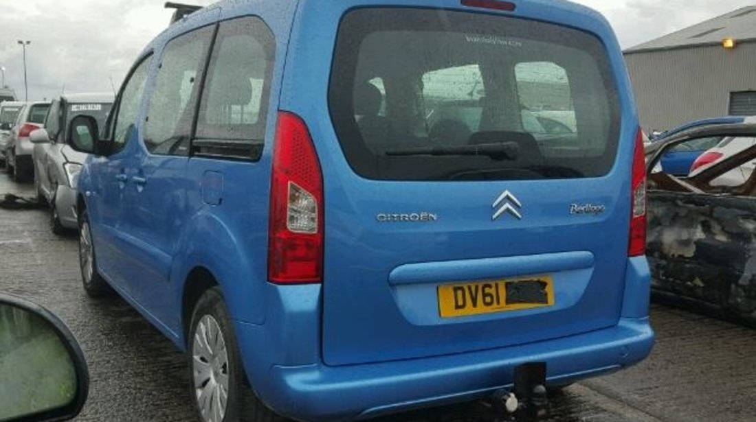 Dezmembrez Citroen Berlingo 1.6hdi