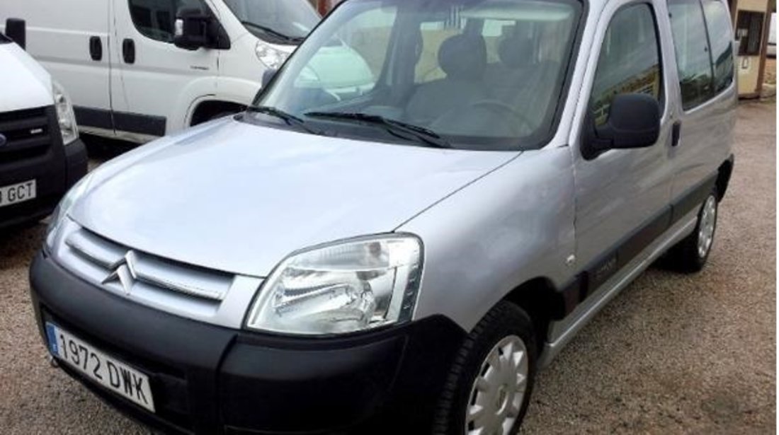 Dezmembrez citroen berlingo de persoane 1.6 hdi 9hw 9ht 75 de cai