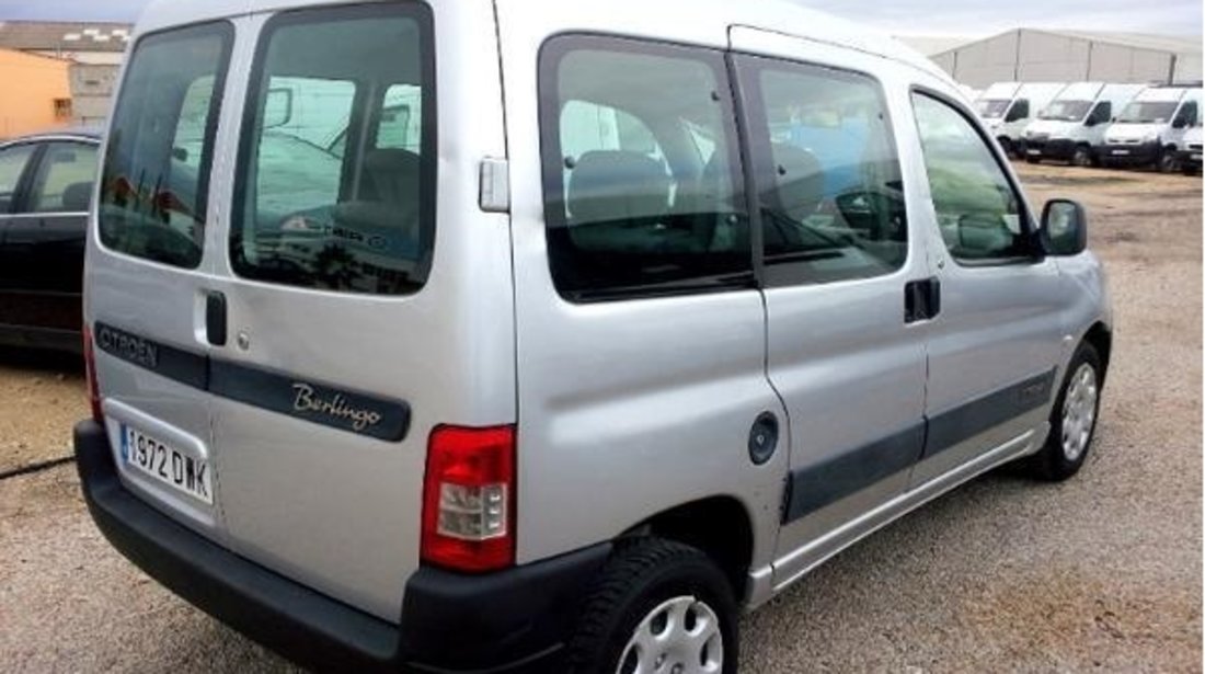 Dezmembrez citroen berlingo de persoane 1.6 hdi 9hw 9ht 75 de cai