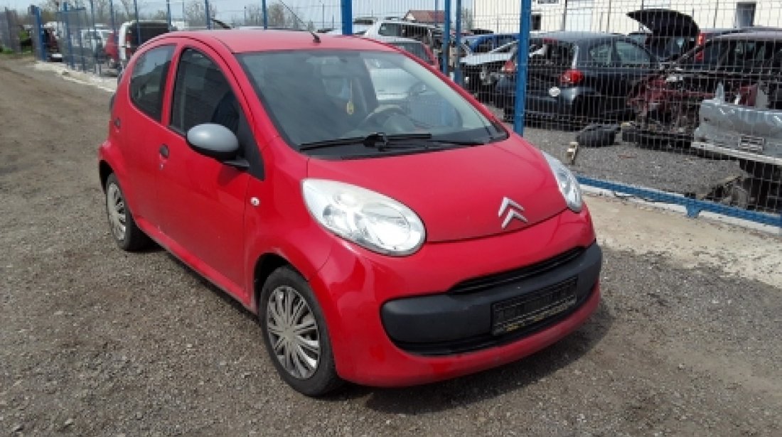 Dezmembrez Citroen C1, an 2008, motorizare 1.0