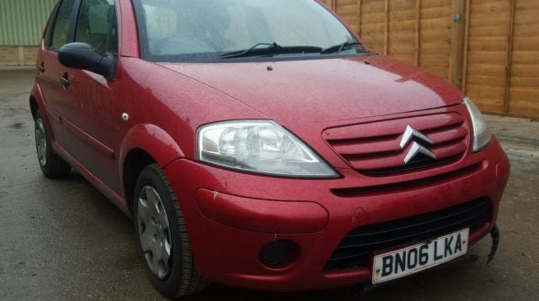 Dezmembrez Citroen c3 1.4hdi