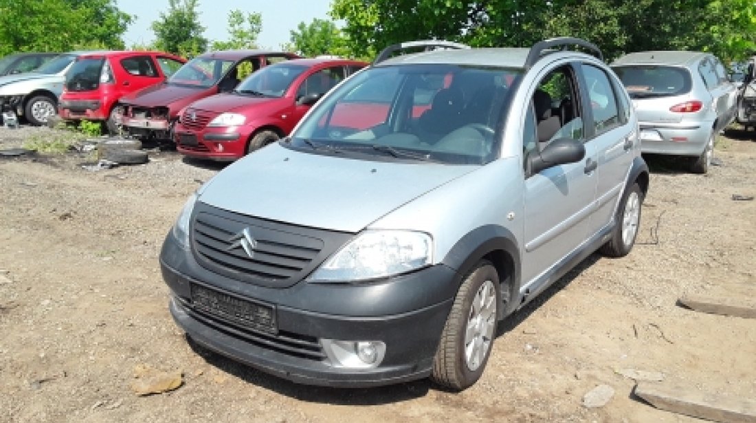 Dezmembrez Citroen C3 I, an 2005, motorizare 1.4 HDI