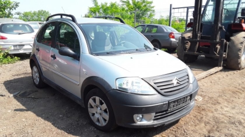 Dezmembrez Citroen C3 I, an 2005, motorizare 1.4 HDI