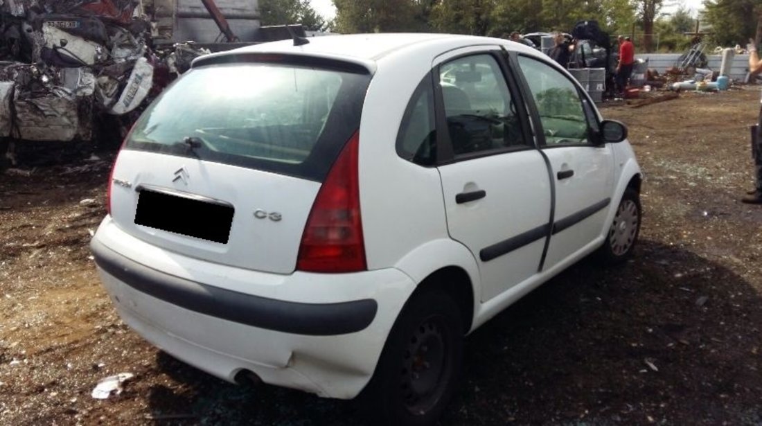 Dezmembrez Citroen C3