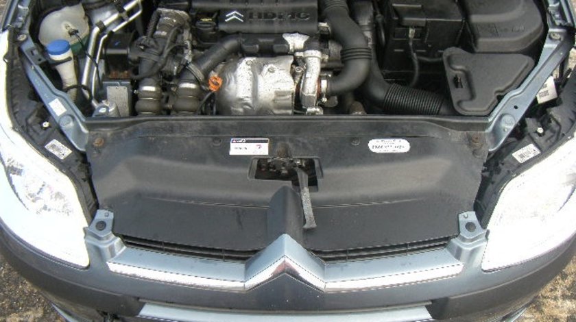 Dezmembrez citroen c4 1.6hdi 9hz