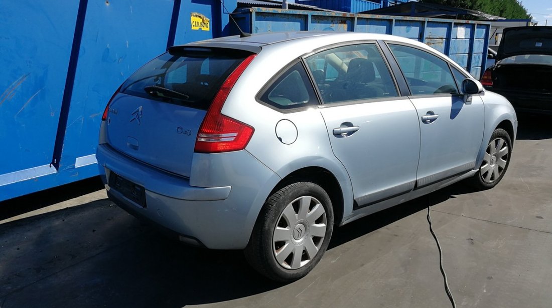 Dezmembrez Citroen C4 1.6hdi an 2006 tip motor 9HX