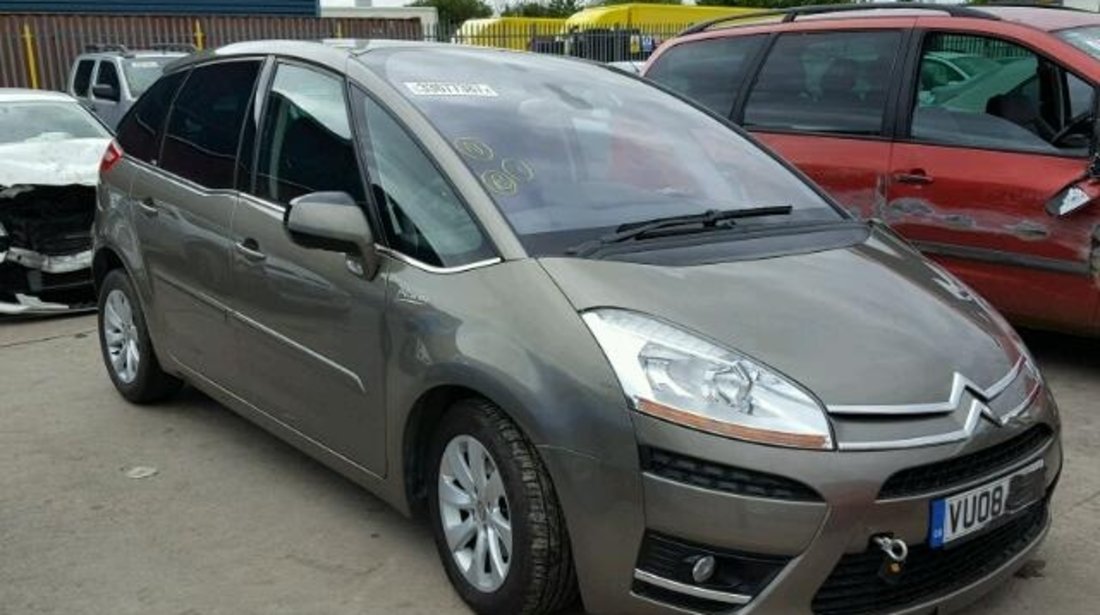 Dezmembrez Citroen C4 Picasso 1.6diesel 2008