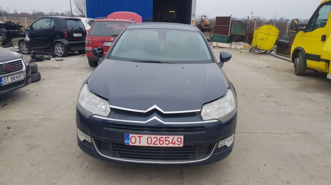 Dezmembrez Citroen C5 2.0 HDi 136 de cai motor RHR injectie DELPHI an 2009