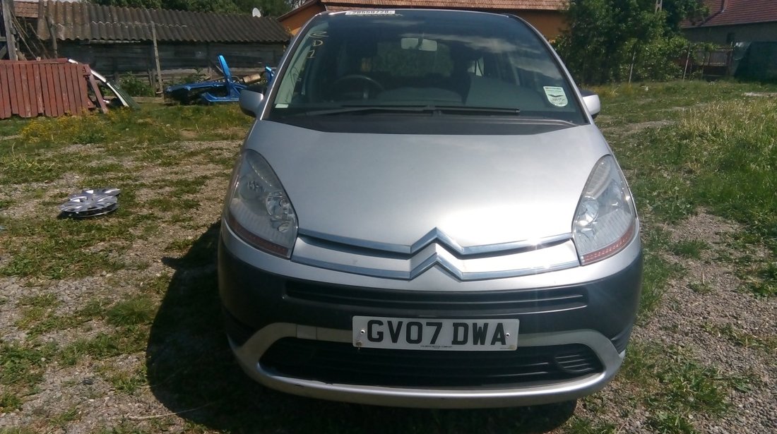 Dezmembrez Citroen Grand C4 Picasso