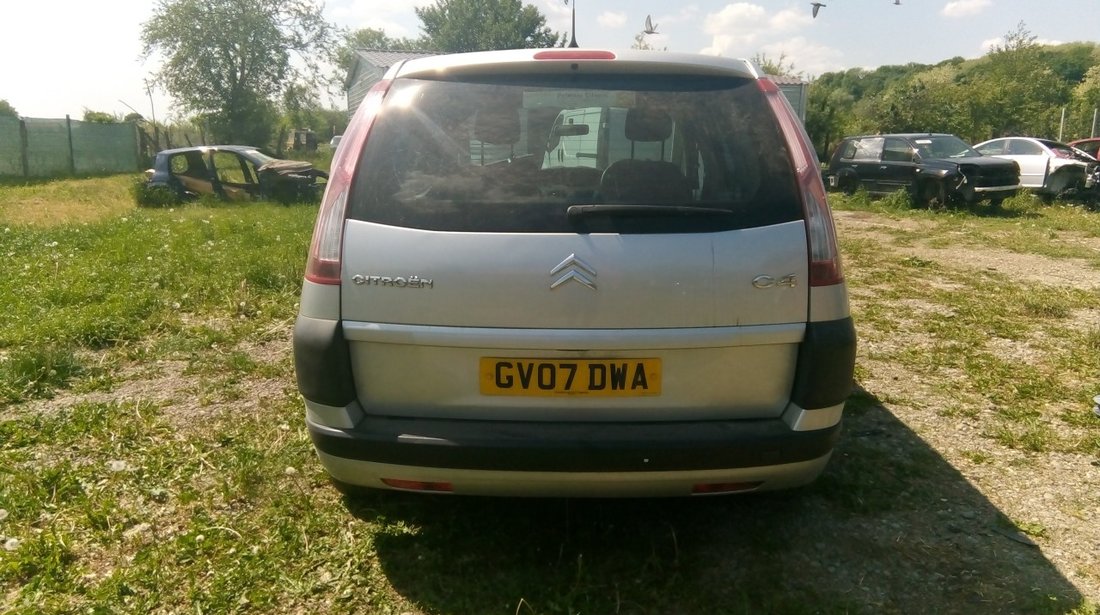 Dezmembrez Citroen Grand C4 Picasso