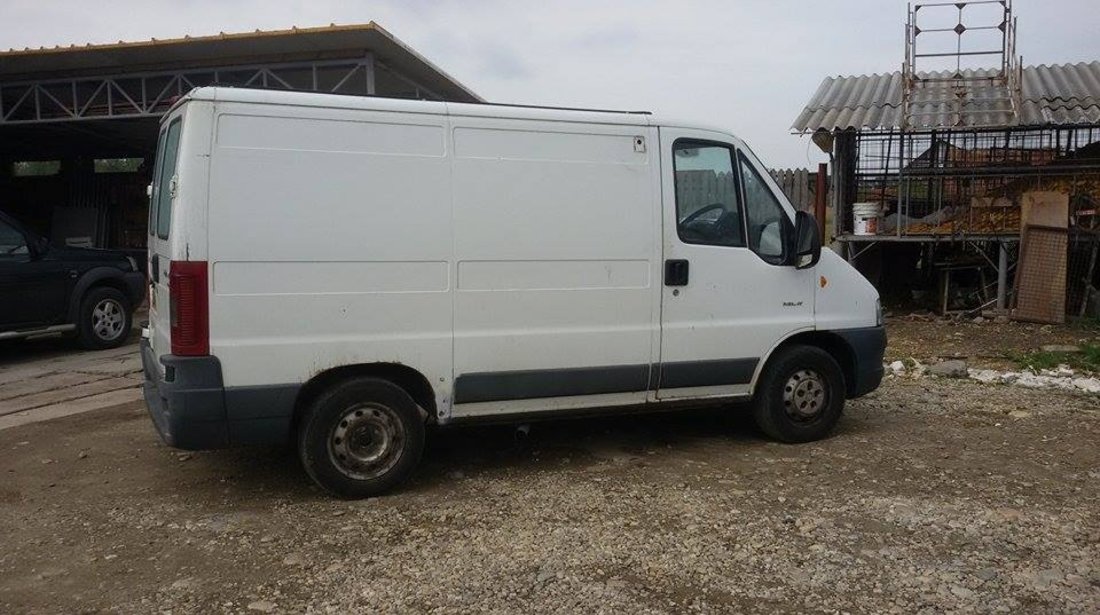 Dezmembrez citroen jumper 2 2.0 hdi rhv 84 de cai