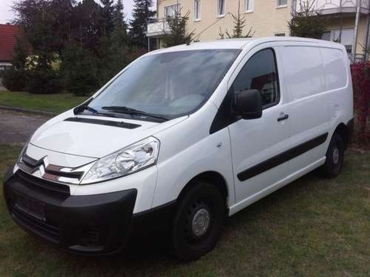 Dezmembrez Citroen Jumpy De Marfa 1 6 Hdi 9hm euro 5 Din 2013