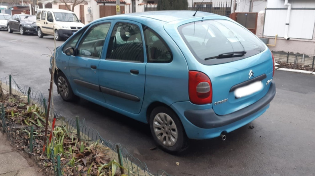 Dezmembrez Citroen XSARA PICASSO (N68) 1999 - Prezent 1.8 16V 6FZ (EW7J4) ( CP: 115, KW: 85, CCM: 1749 ) Benzina