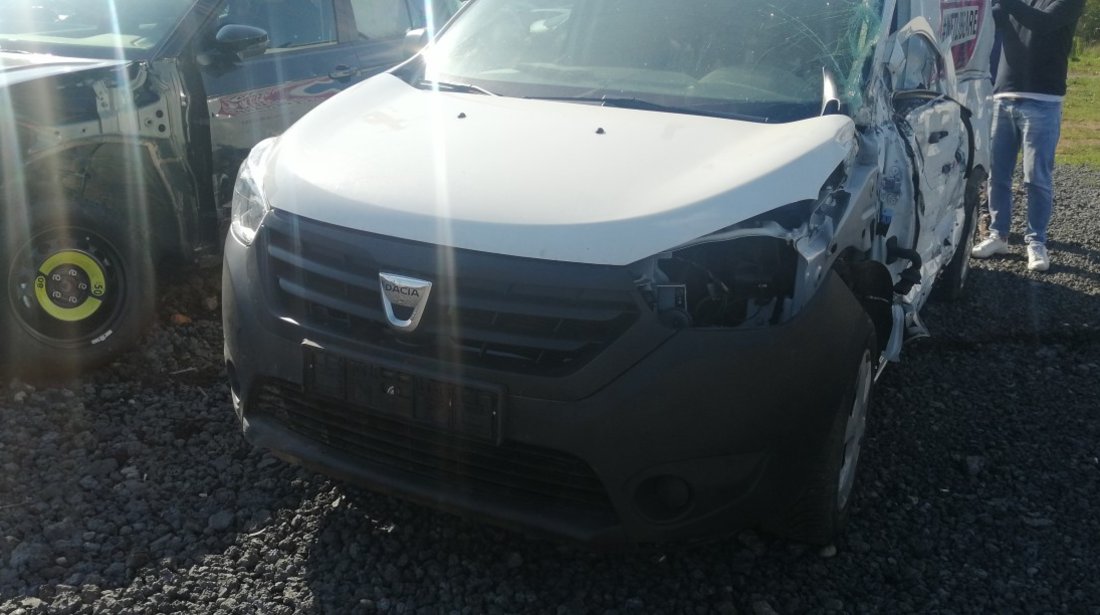 Dezmembrez Dacia Dokker 1.5 dCi 75 cai motor K9K-E626 Euro 6 an 2016 2017 2018