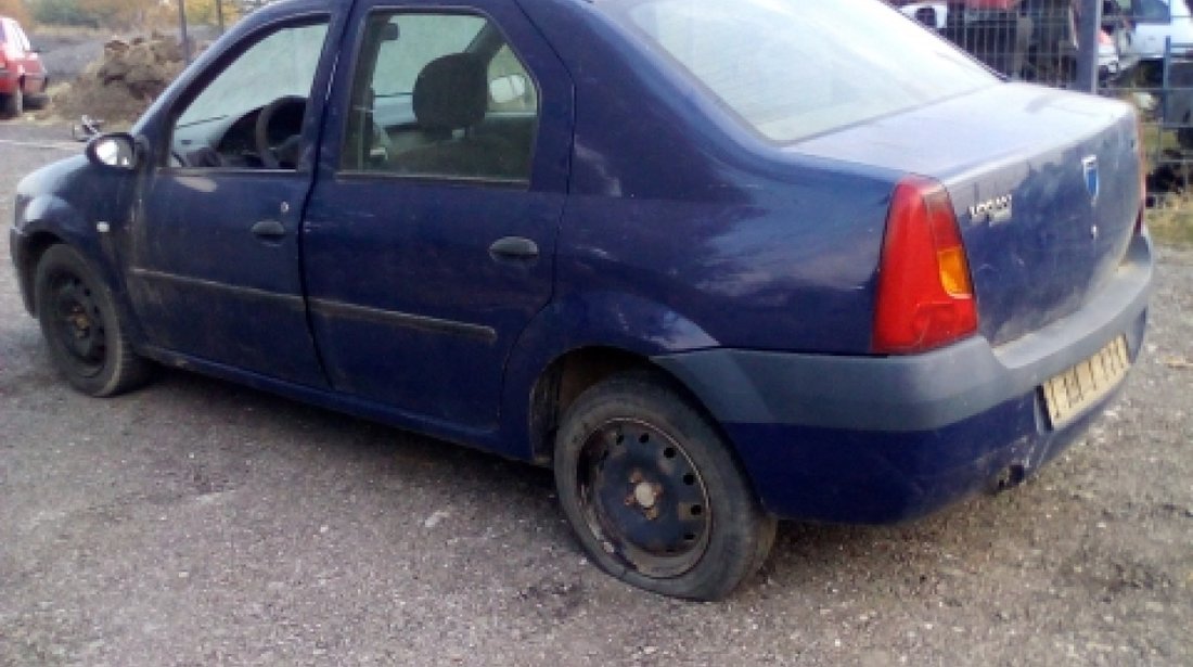 Dezmembrez Dacia Logan, an 2004, motorizare 1.5 DCI