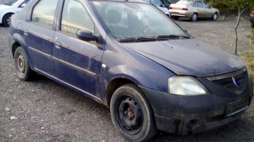 Dezmembrez Dacia Logan, an 2004, motorizare 1.5 DCI