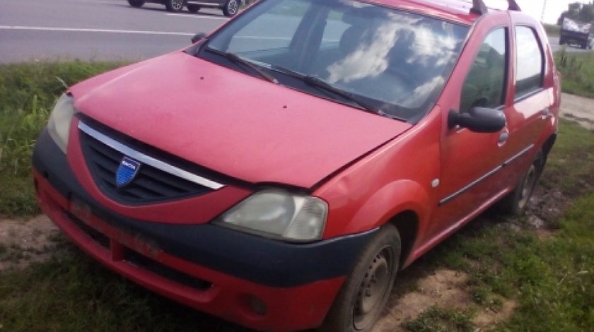Dezmembrez Dacia Logan, an 2006, motorizare 1.4