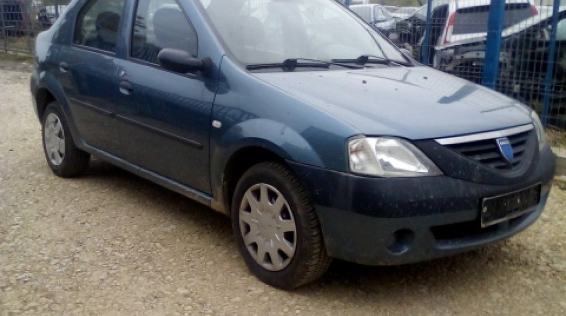 Dezmembrez Dacia Logan, an 2006, motorizare 1.4