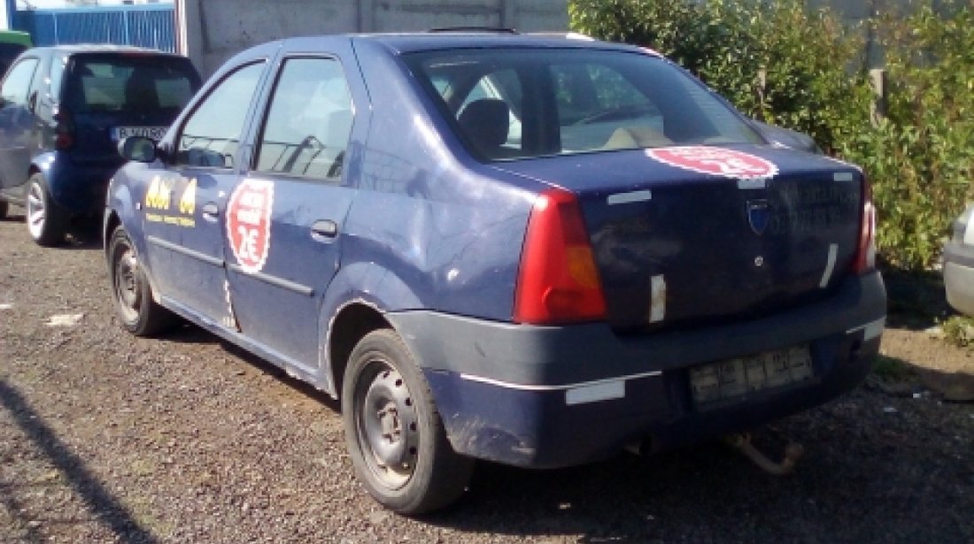 Dezmembrez Dacia Logan, an 2006, motorizare 1.4